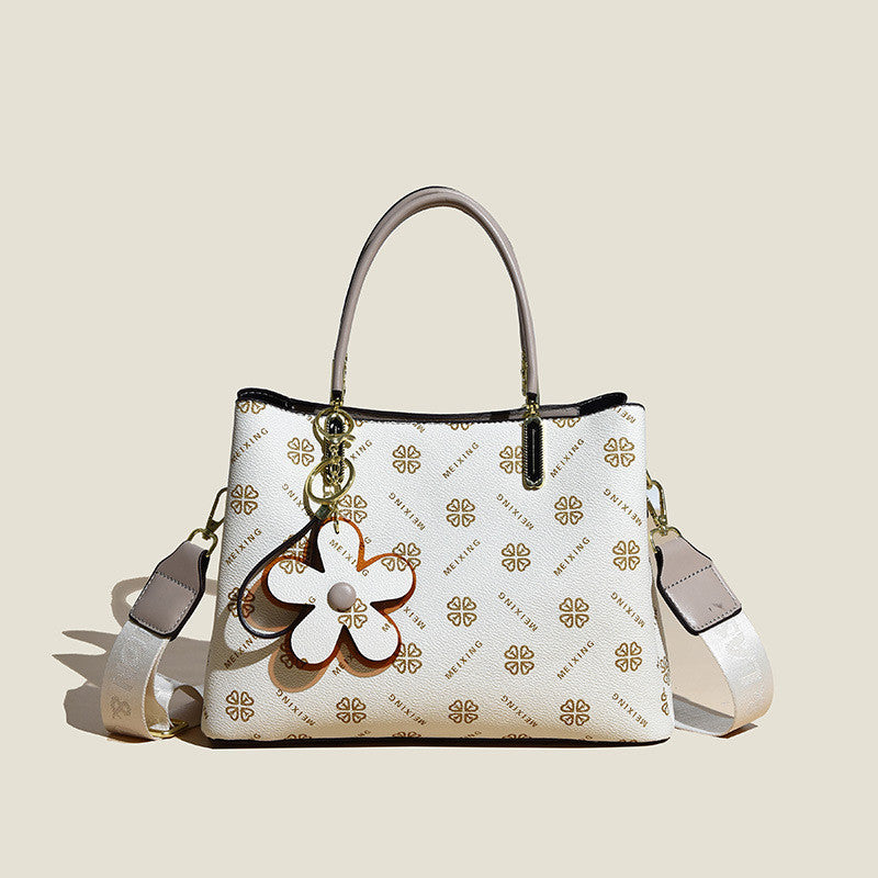 Tote Bag with Flower Pendant Shoulder Bag