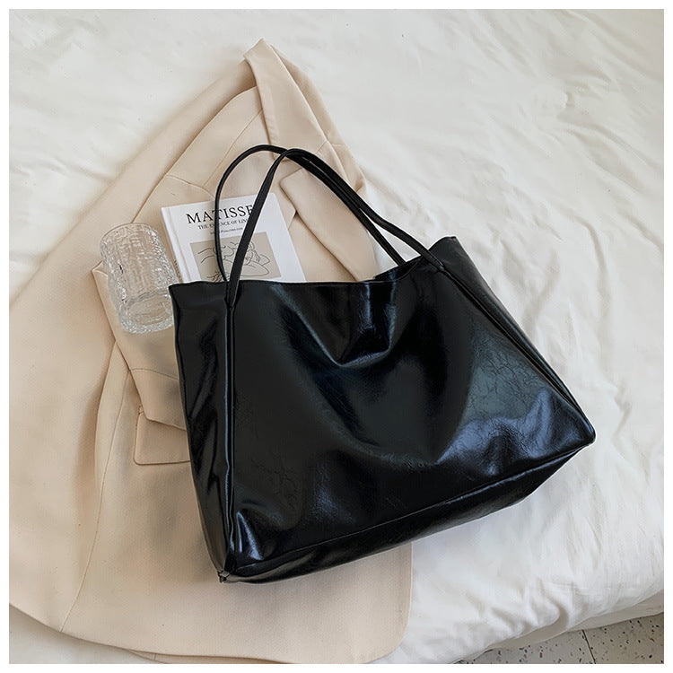 Japanese and Korean Soft Leather Shoulder Bag Retro Casual Handbag
