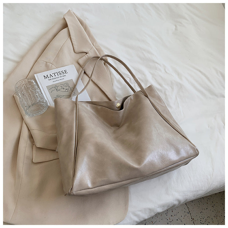 Japanese and Korean Soft Leather Shoulder Bag Retro Casual Handbag