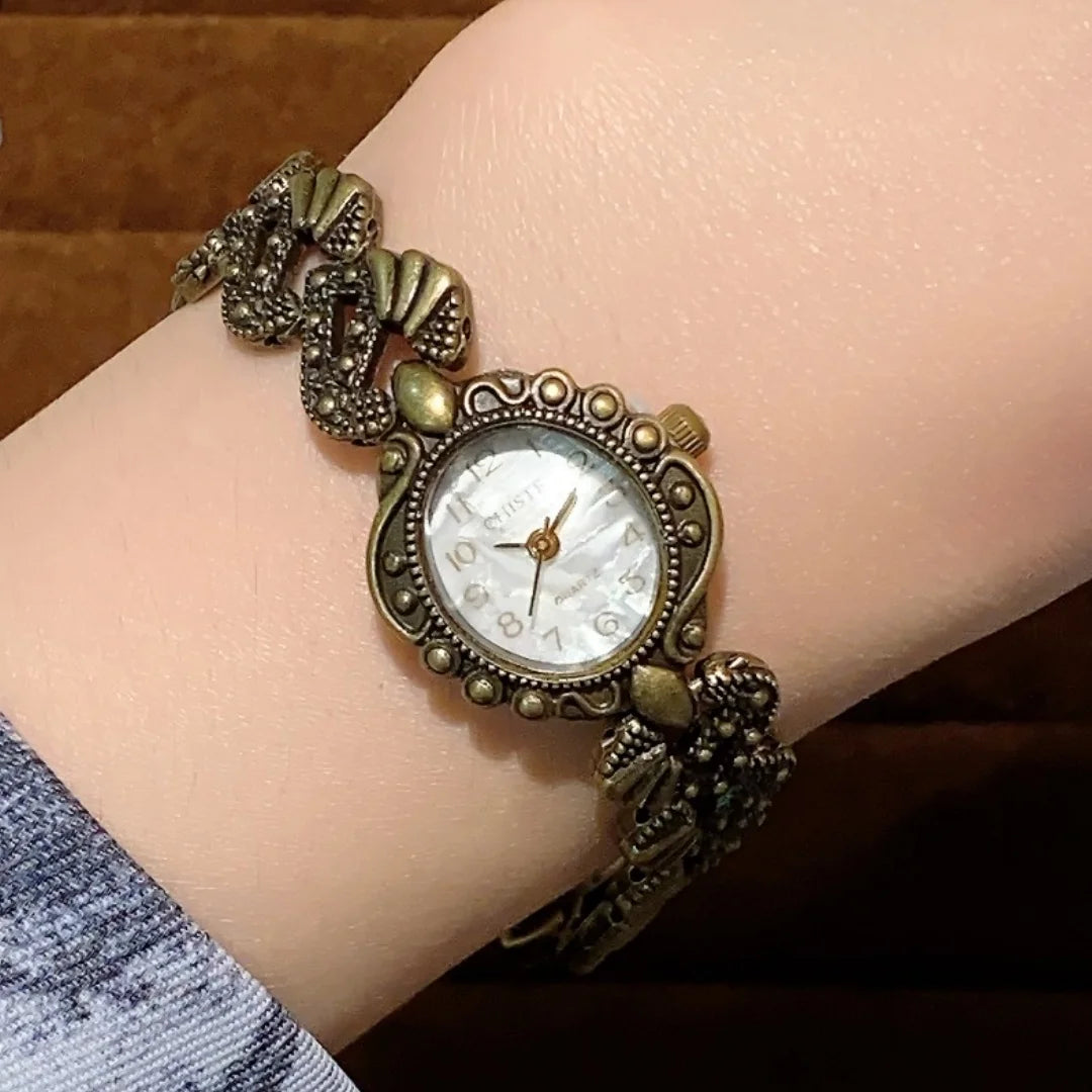 Vintage Gold Analog Quartz Watch Exquisite Arabic Numerals Dial