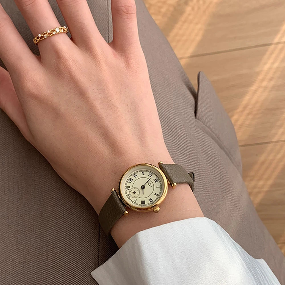 Vintage Temperament Small round dial quartz belt Watch
