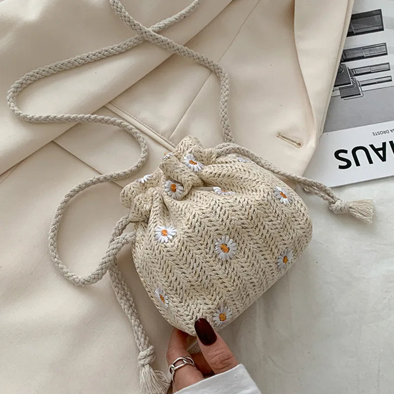 Drawstring Straw Beach Bags Flower Embroidery Bags Lace Crossbody Handbags