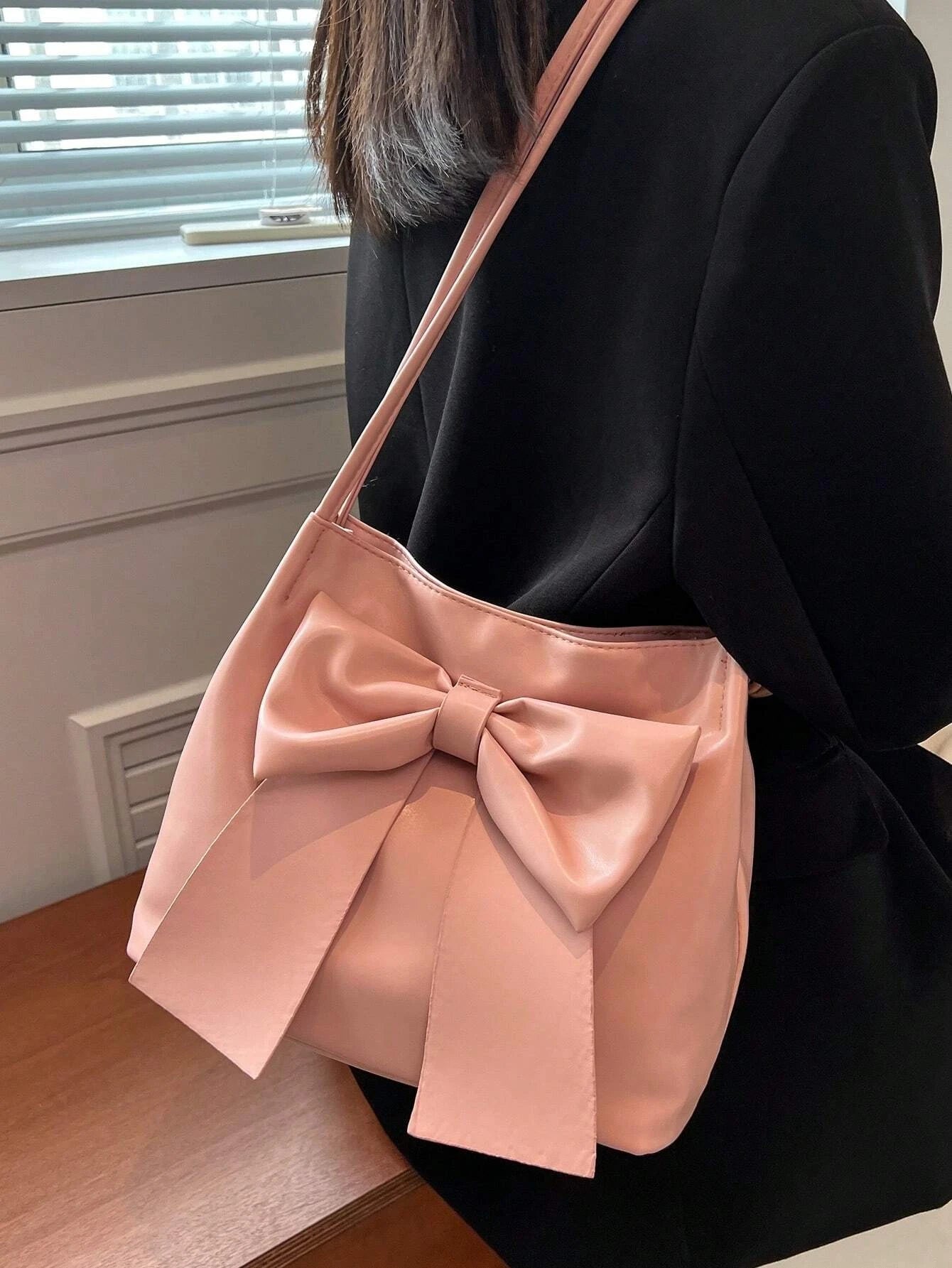 Bow Knot Shoulder Bag