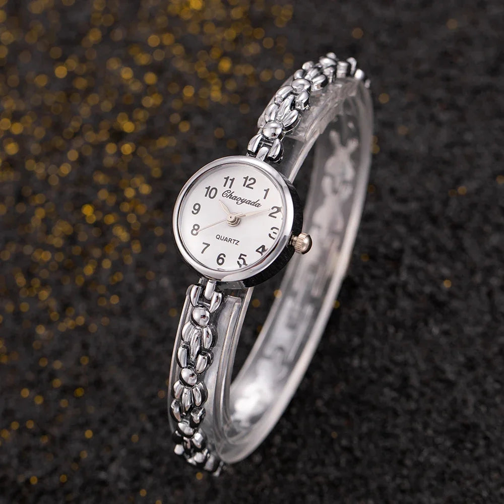 Vintage Gold Ladies Bracelet Watches Elegant Small Dial Quartz Wristwatch