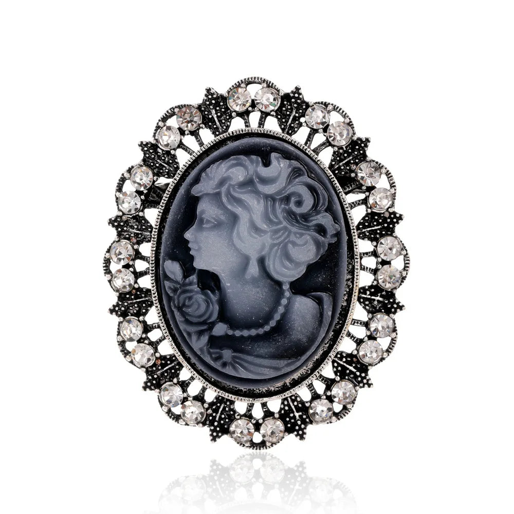 Vintage Victorian Design Queen's Cameo Brooch Pin, Antique