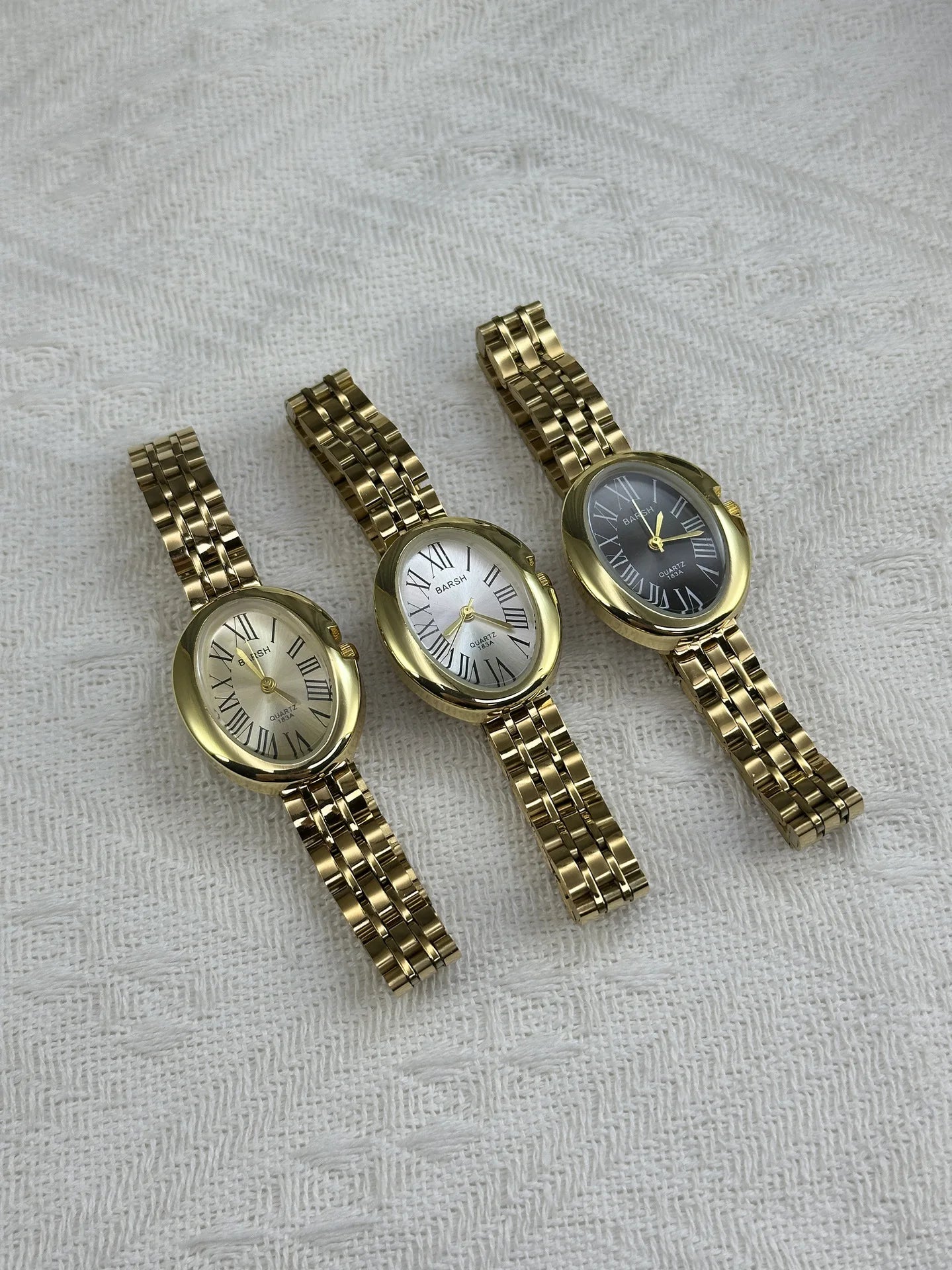 Vintage Women Roman Scale Classic Oval Dial Watch Simple Steel
