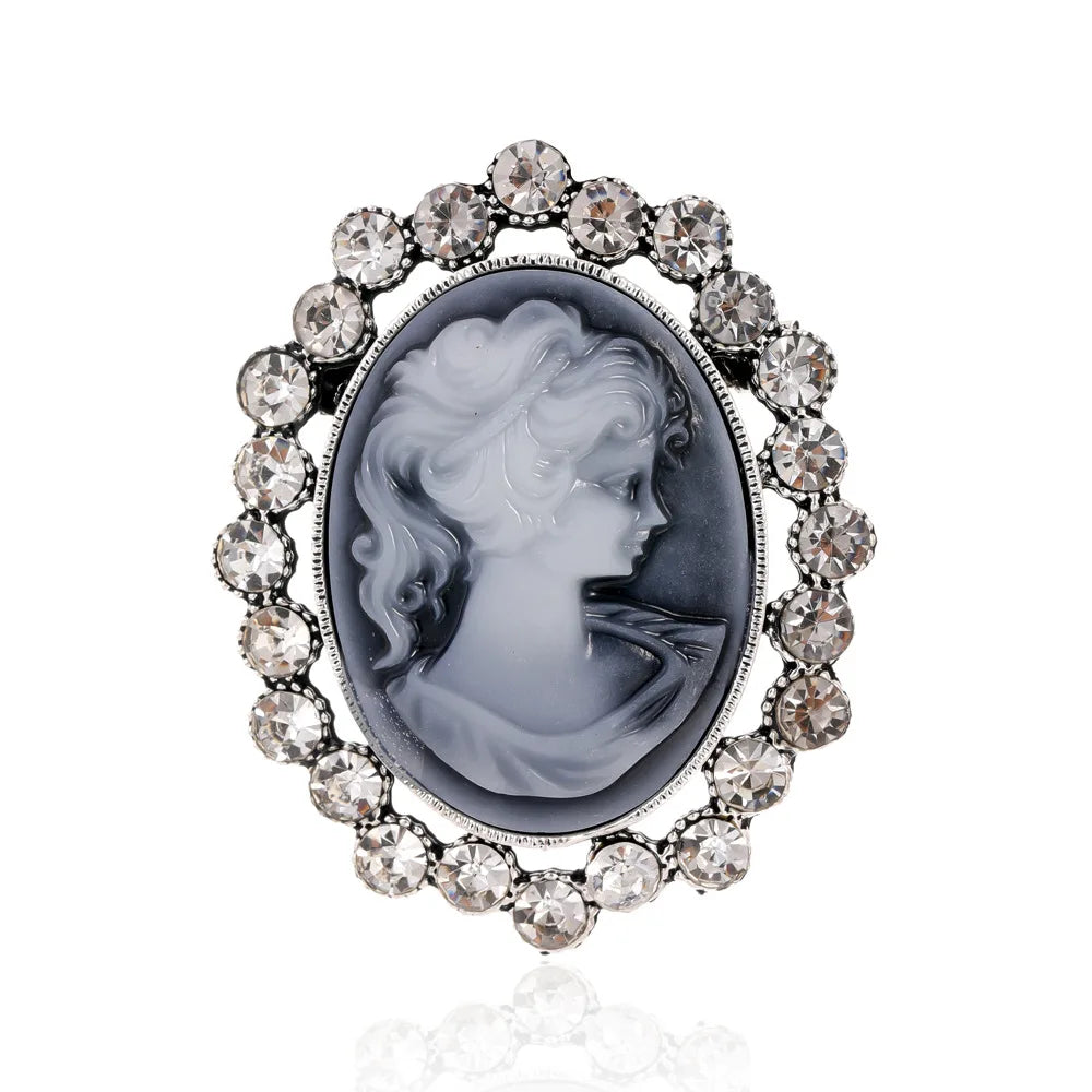 Vintage Victorian Design Queen's Cameo Brooch Pin, Antique