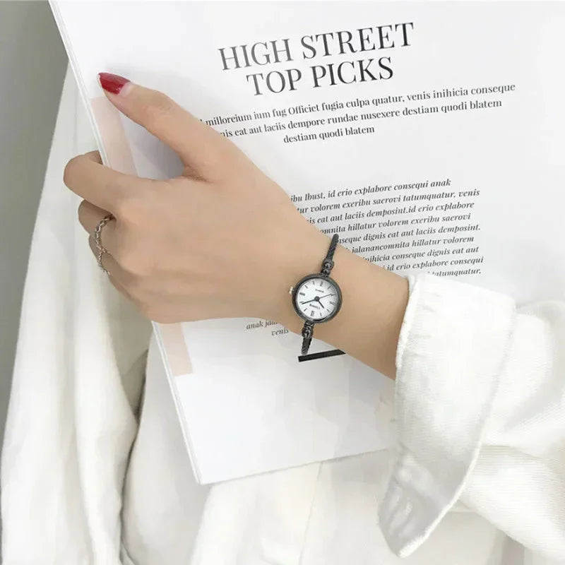 Women's Fashion Exquisite Roma Retro Watches Elegant