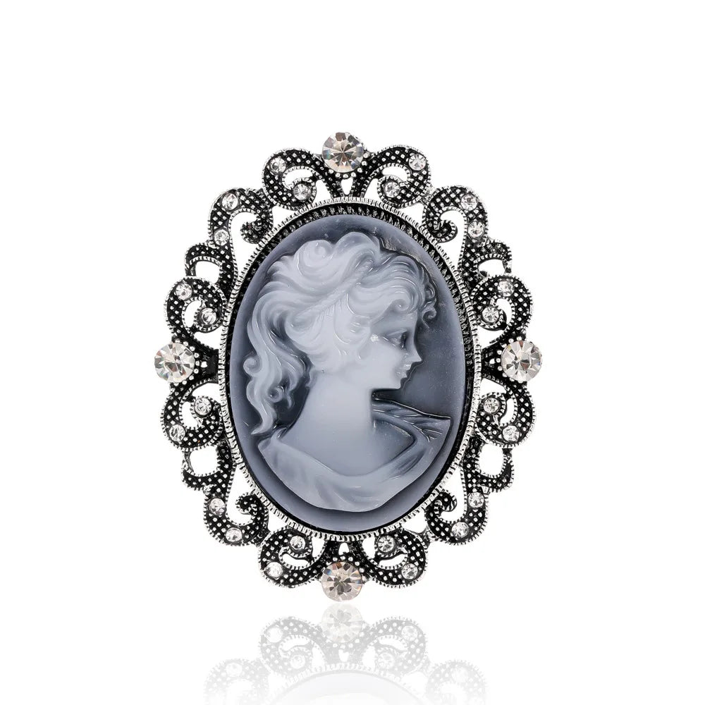 Vintage Victorian Design Queen's Cameo Brooch Pin, Antique