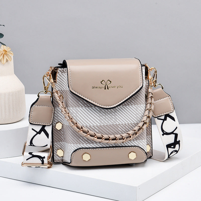 Stylish And Lightweight Mini Crossbody Vertical Shoulder Bag