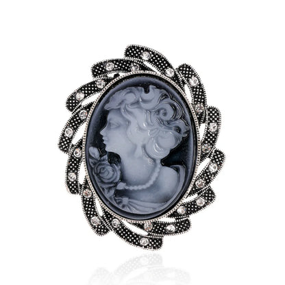 Vintage Victorian Design Queen's Cameo Brooch Pin, Antique