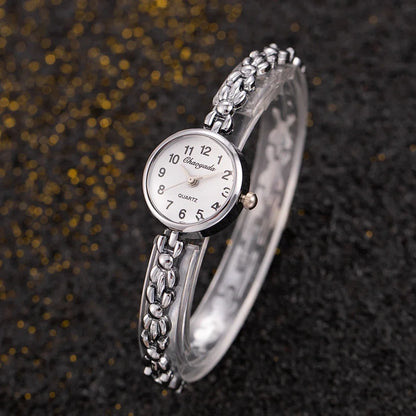 Vintage Gold Ladies Bracelet Watches Elegant Small Dial Quartz Wristwatch