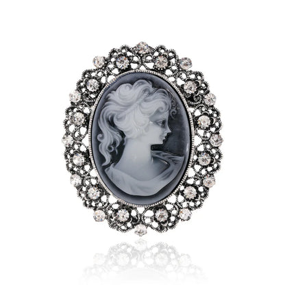 Vintage Victorian Design Queen's Cameo Brooch Pin, Antique